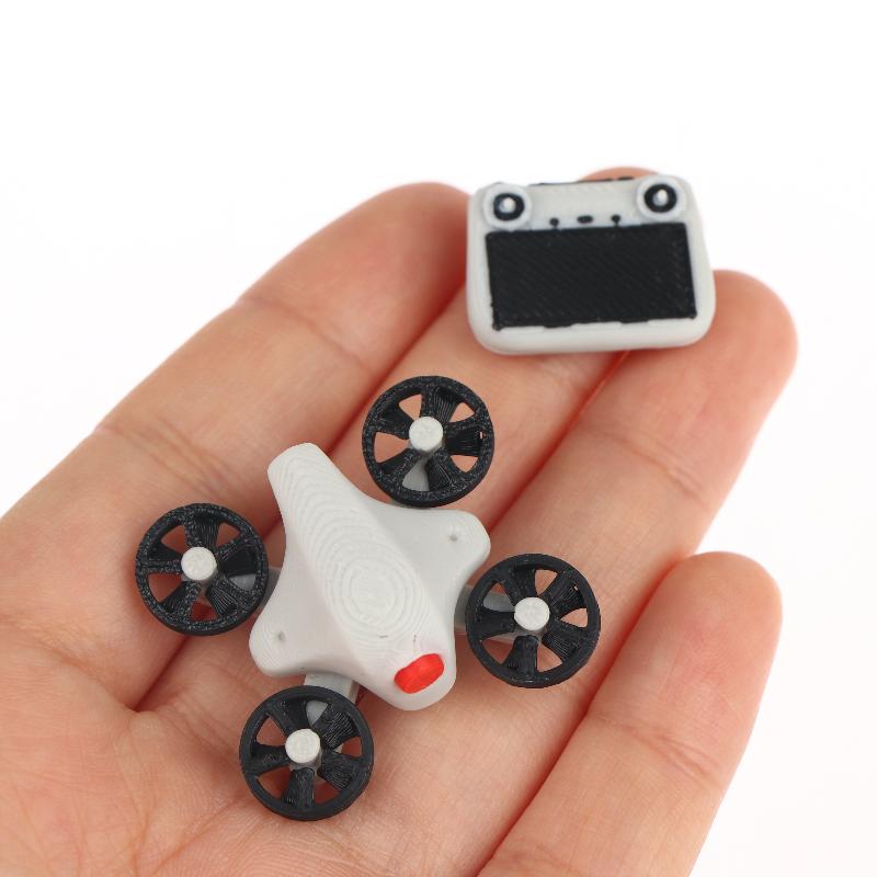 ミニチュアシミュレーションドローンモデル リモコン付き 1: - Drone のレビューと価格